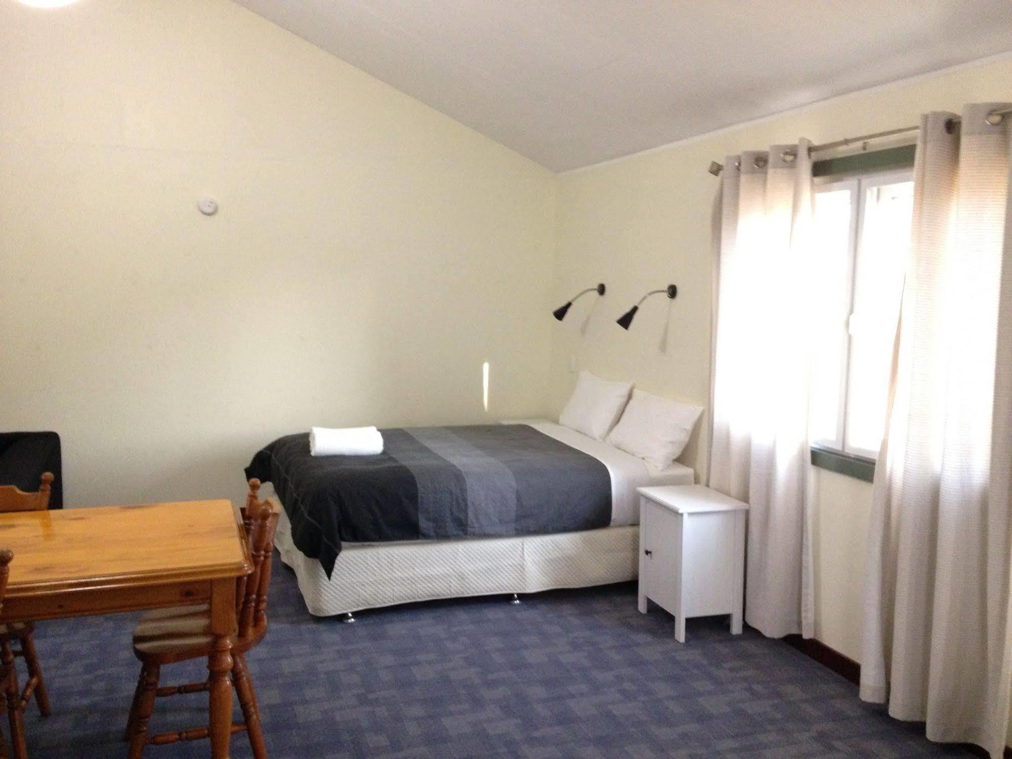 Chalets On Stoneville 레드클리프 외부 사진