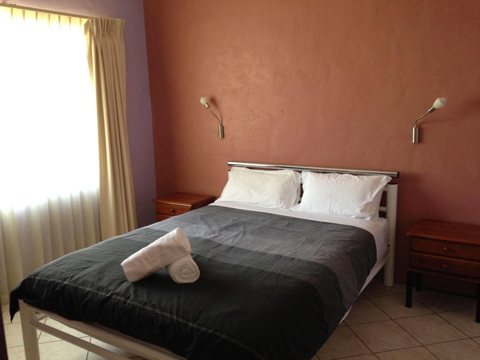 Chalets On Stoneville 레드클리프 외부 사진